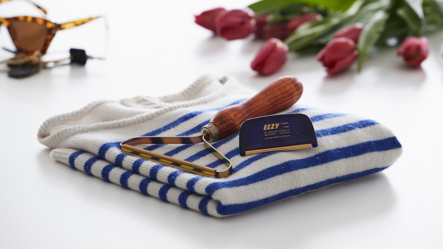 EEZY™ Fabric Combs are the World's best pilling, dog & cat hair removers from woollens, cashmere, couches, ottomans, rugs and carpets.  Hand assembled in Melbourne, Australia for over 40 years, an iconic trusted Australian brand that stands test of time.